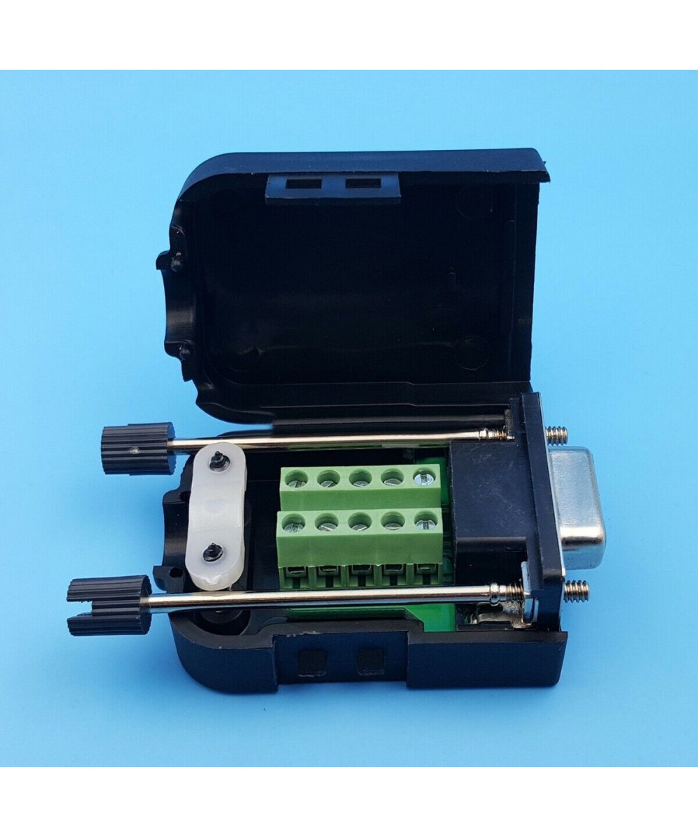 Conector DB9 hembra con tornillos