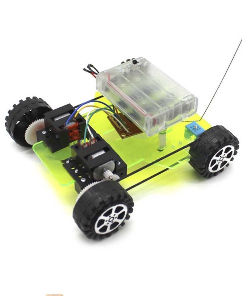 Carrito de 4 ruedas con control remoto DIY