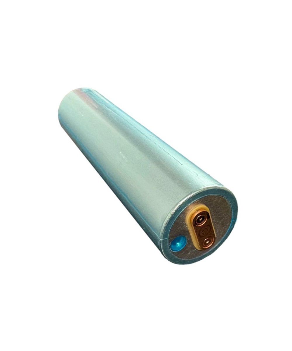 Celda cilindrica LiFePo4 de 3.2V, 15Ah y 48Wh
