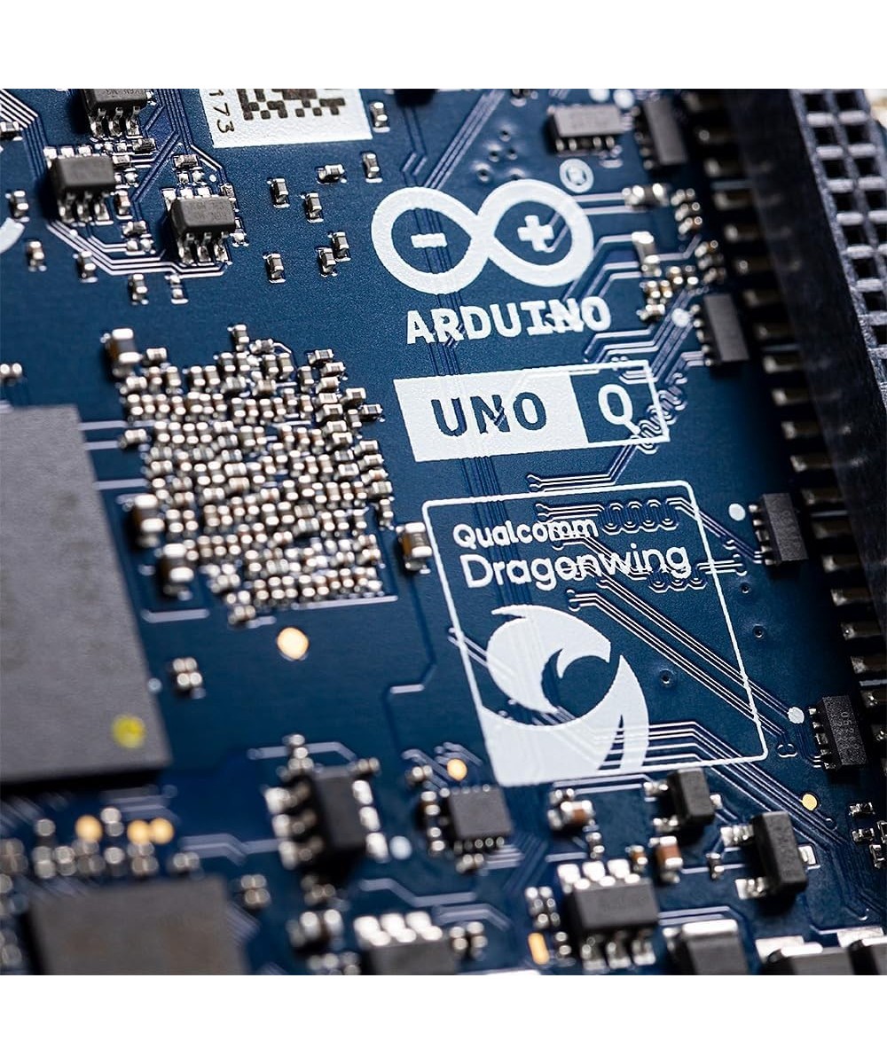 Tarjeta de Desarrollo Arduino UNO Q 2GB / 4GB