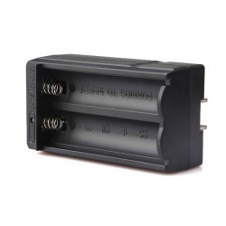 Cargador doble de baterías de litio 18650 3.7V 800mAh