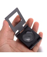 Lupa pequeña con base de metal