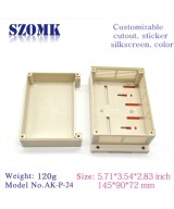 Caja plastica 140*100*28mm